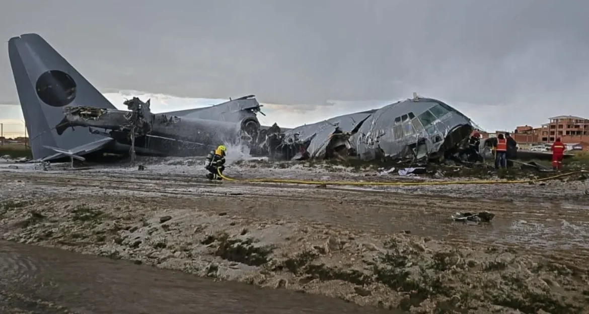 15 killed after Bolivian military plane carrying banknotes crashes in El alto