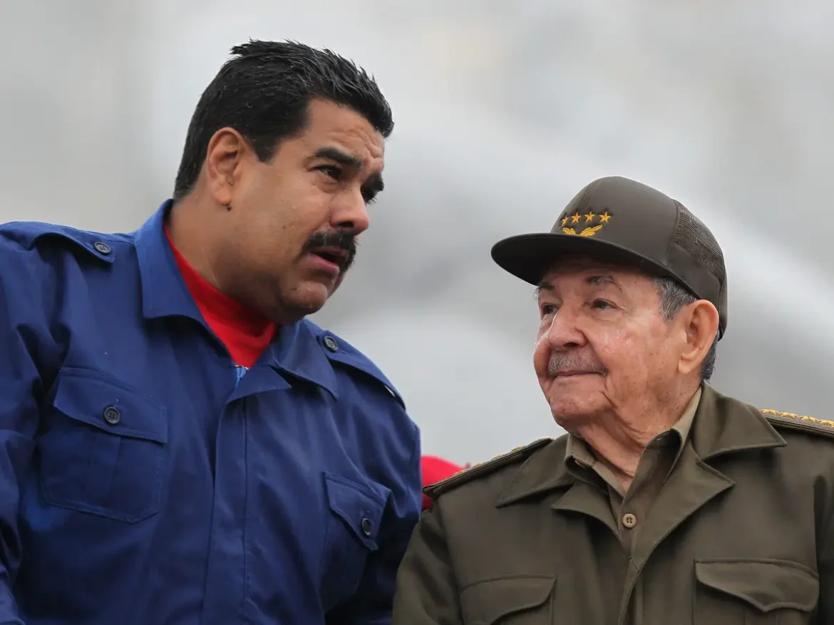 Cuban security advisers and health workers withdraw from Venezuela as U.S. pressure escalates